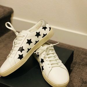Saint Laurent
white Court Classic